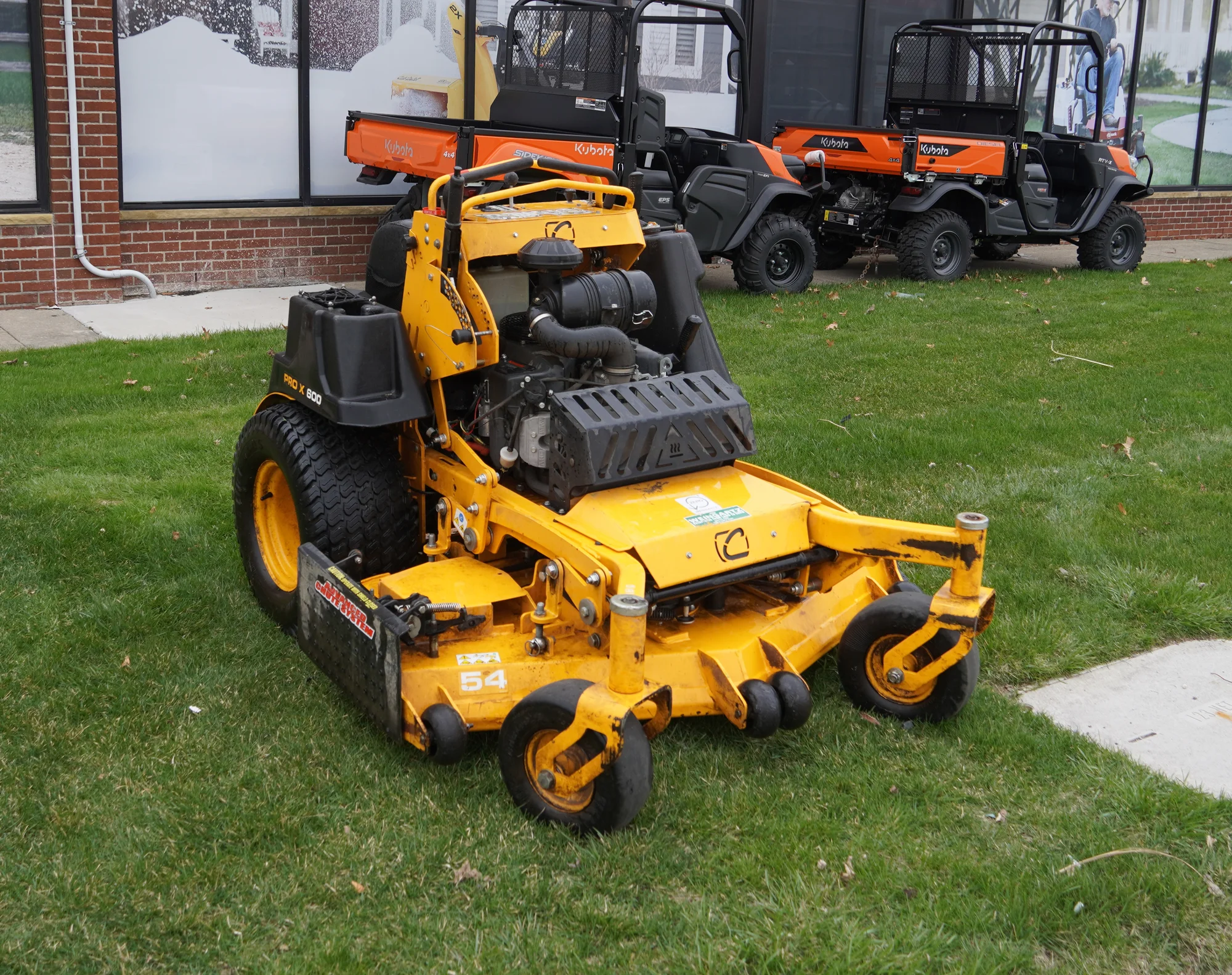 Nav Used Equipment Save Commercial Walk Behinds