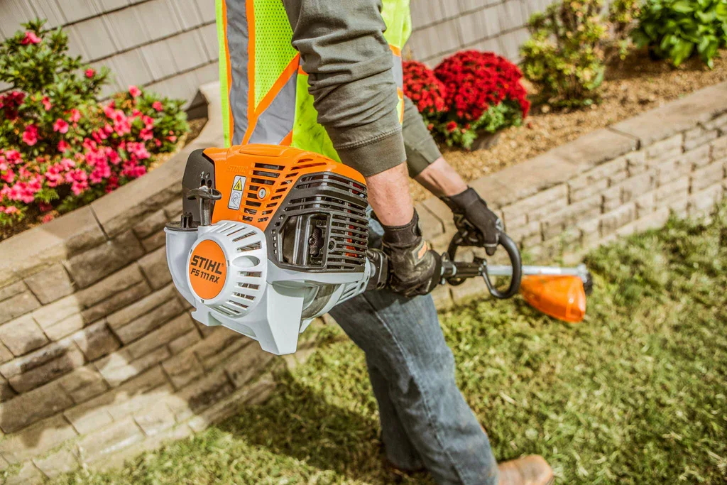 STIHL Fs Series Trimmers And Brushcutters Comfort Focused Handle Design feature image