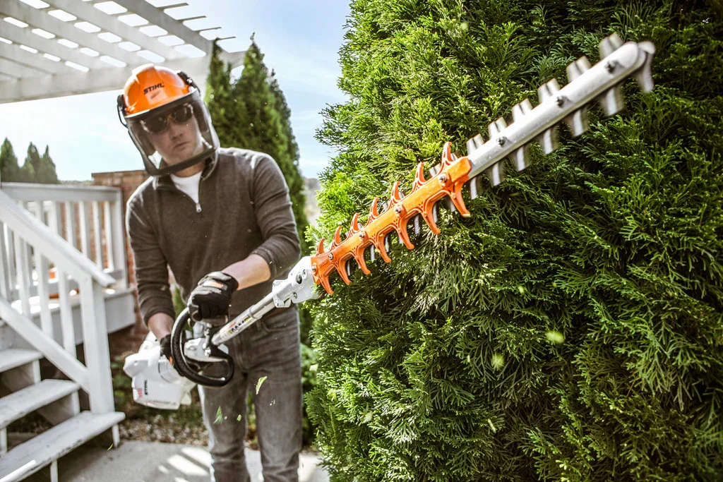 STIHL Hl Series Hedge Trimmers Durable Gearhead feature image
