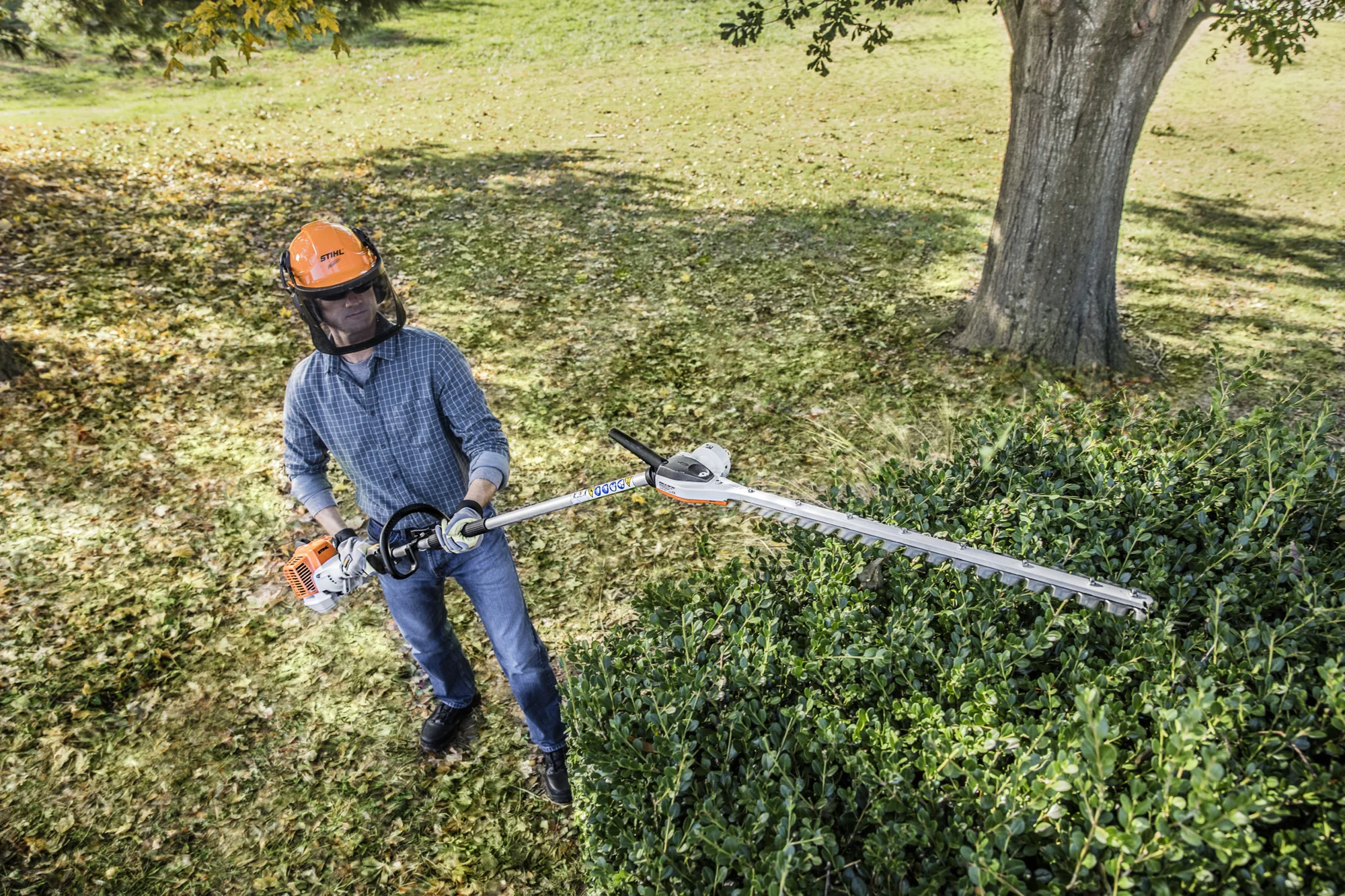 STIHL Hl Series Hedge Trimmers Extended Reach Articulation feature image